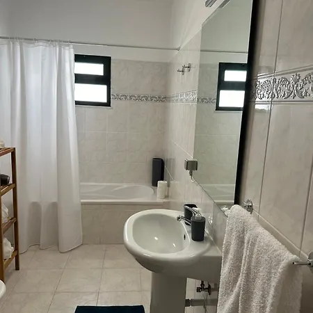 Refugio Dos - Madeira Group *